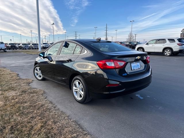 Used 2016 Chevrolet Cruze LT image 5