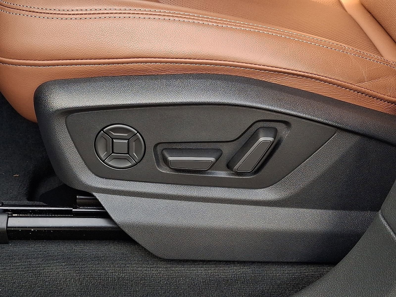 Used 2025 Audi Q7 3.0T Premium Plus image 27