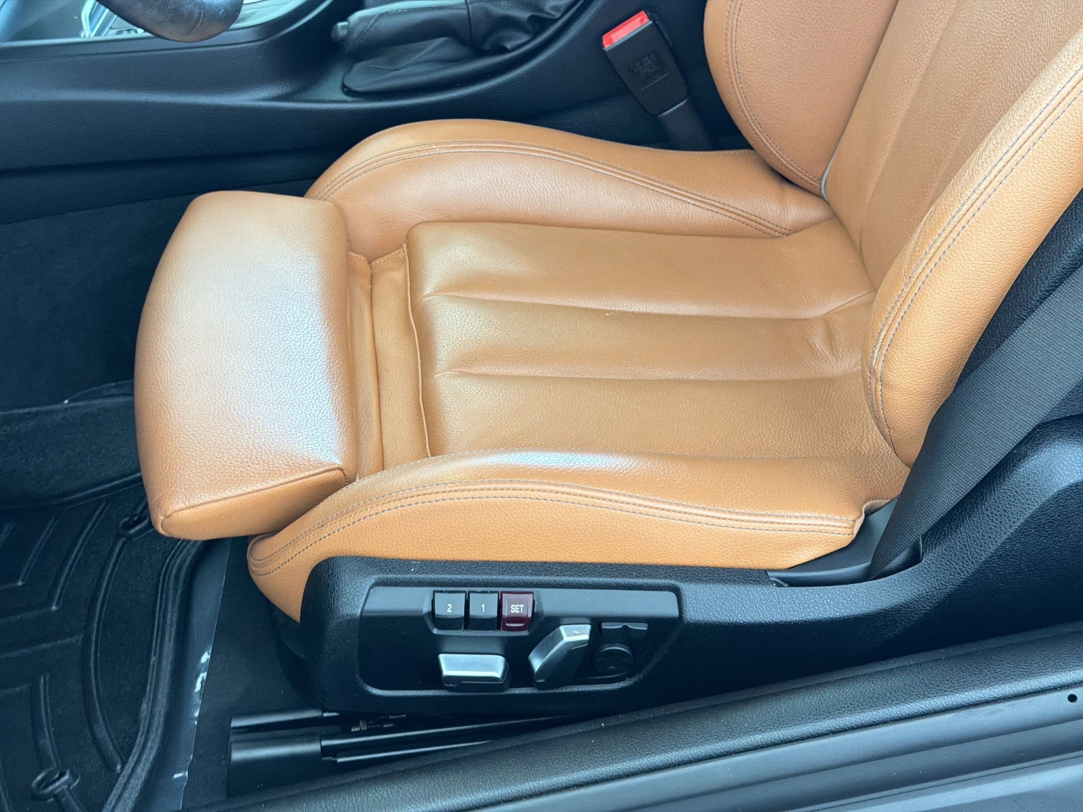 Used 2020 BMW 430i xDrive Convertible w/ Convenience Package AWD/4WD image 14