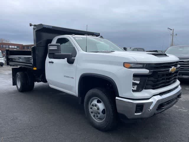 New 2026 Chevrolet Silverado 3500 W/T w/ WT Convenience Package AWD/4WD image 2