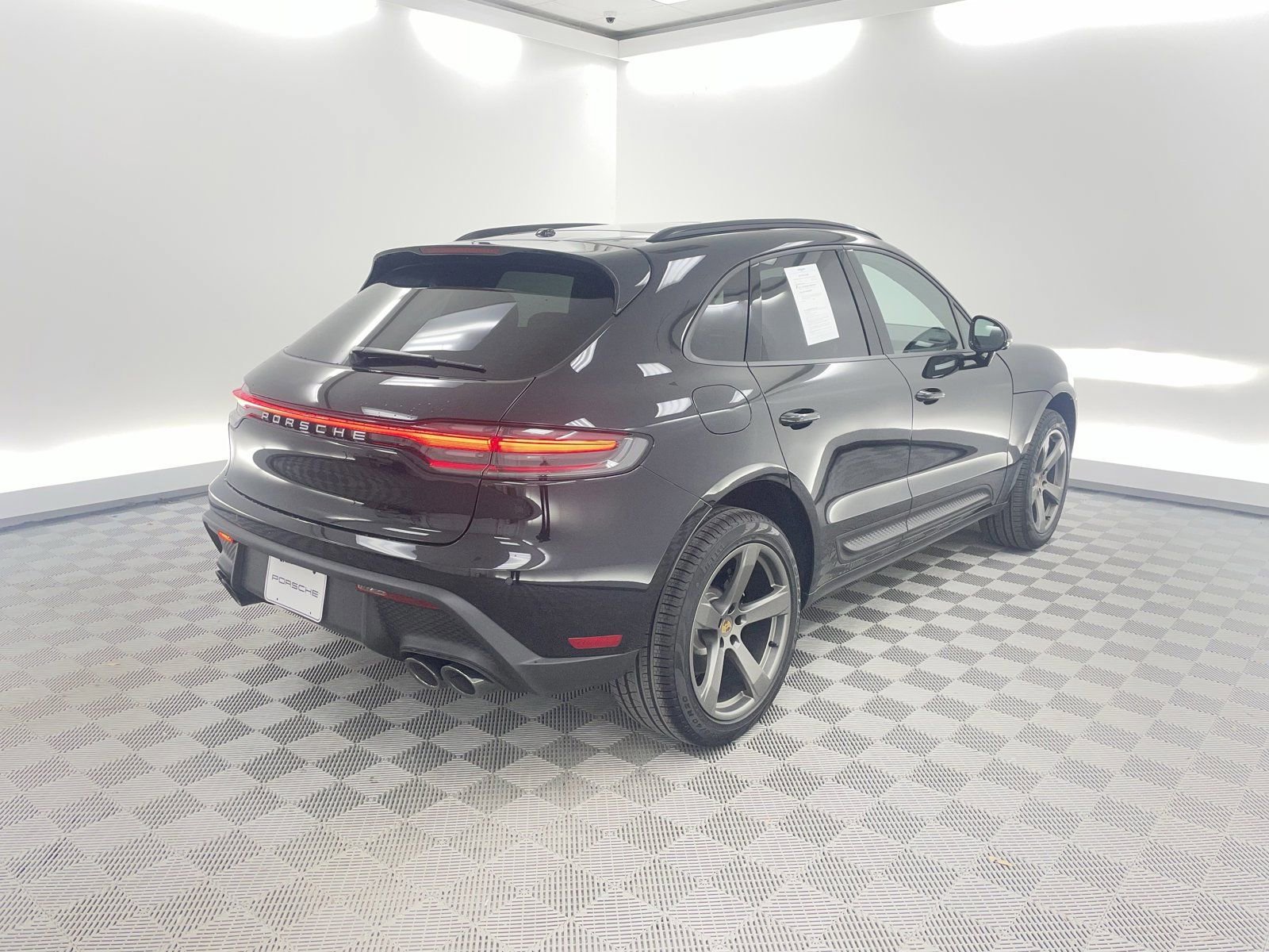 Certified 2026 Porsche Macan Turbo image 16