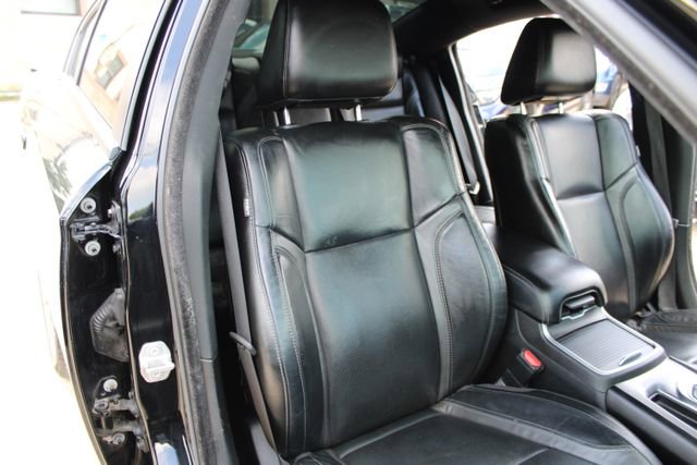 Used 2020 Dodge Charger SXT w/ Plus Group RWD image 43