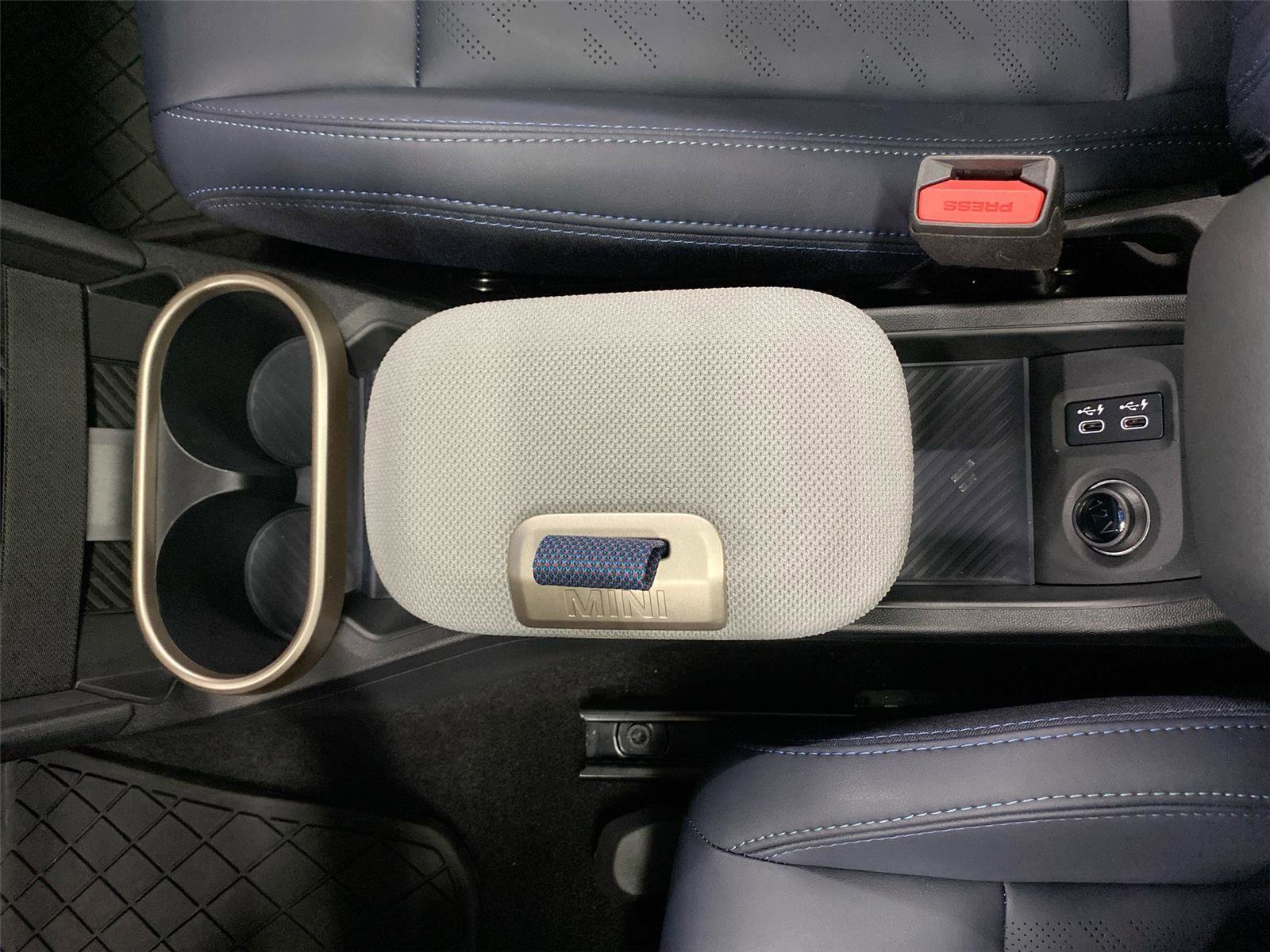 Certified 2025 MINI Cooper S image 26