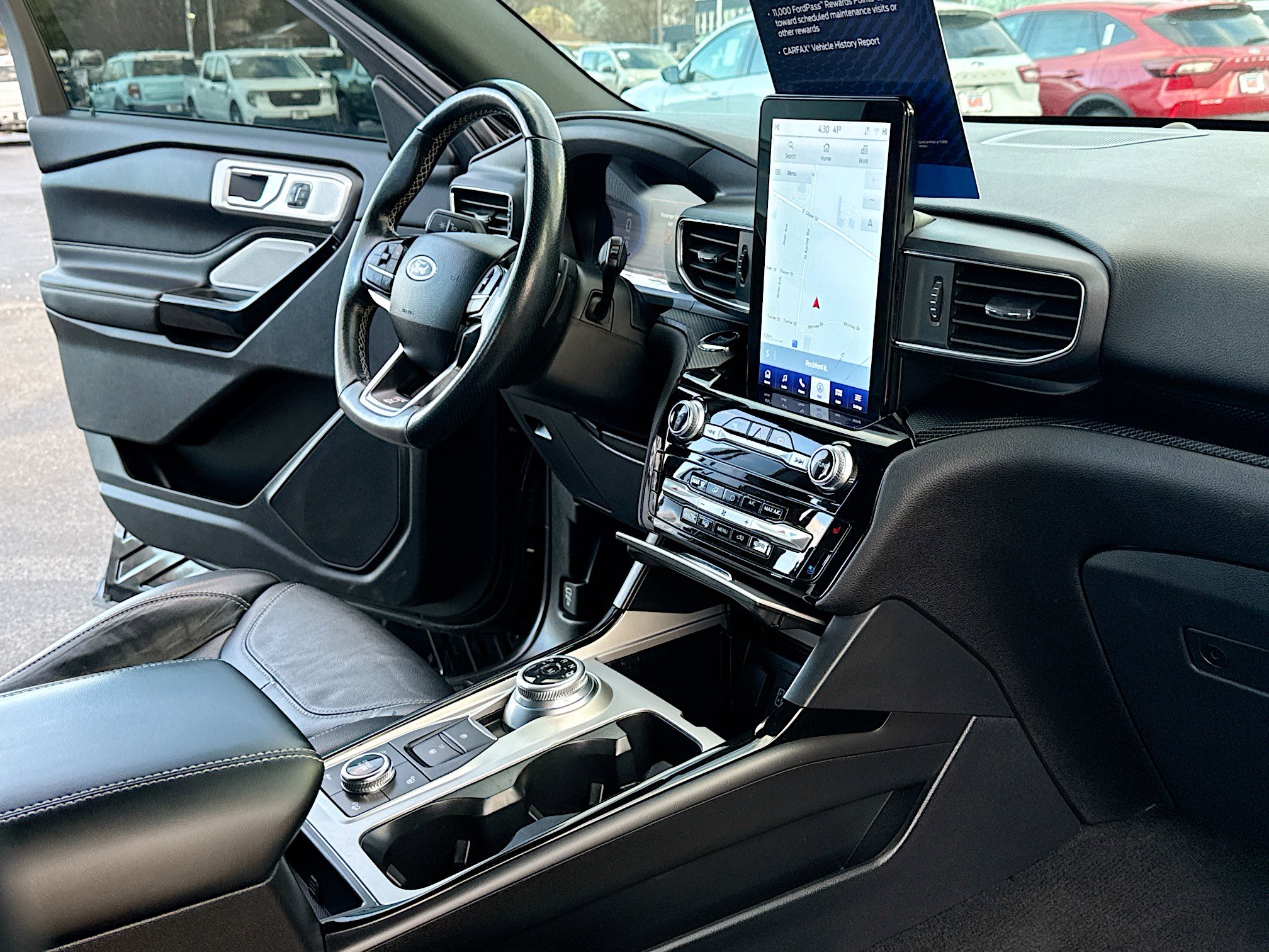 Certified 2022 Ford Explorer ST w/ ST Street Pack image 5