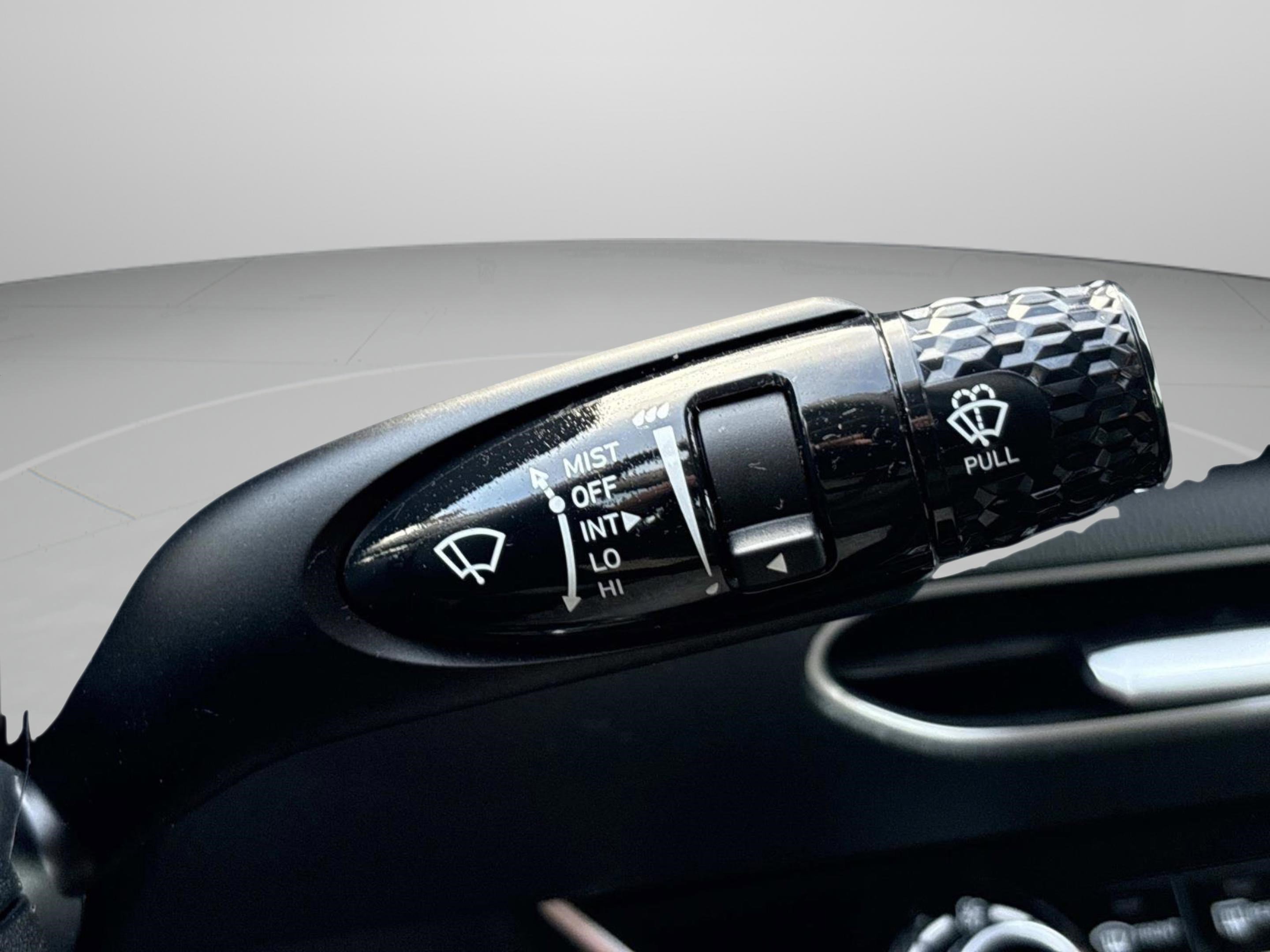 Used 2022 Hyundai Sonata SE image 28