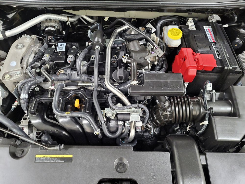 Used 2025 Nissan Sentra SV FWD image 30