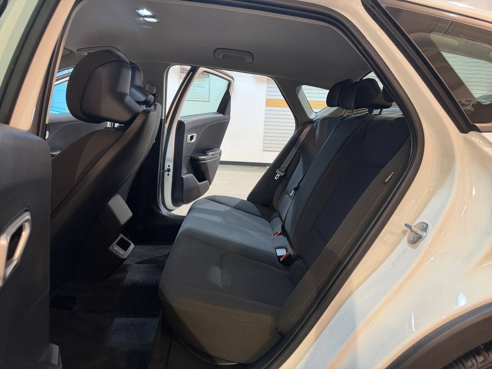 Used 2026 Kia K4 FWD image 25