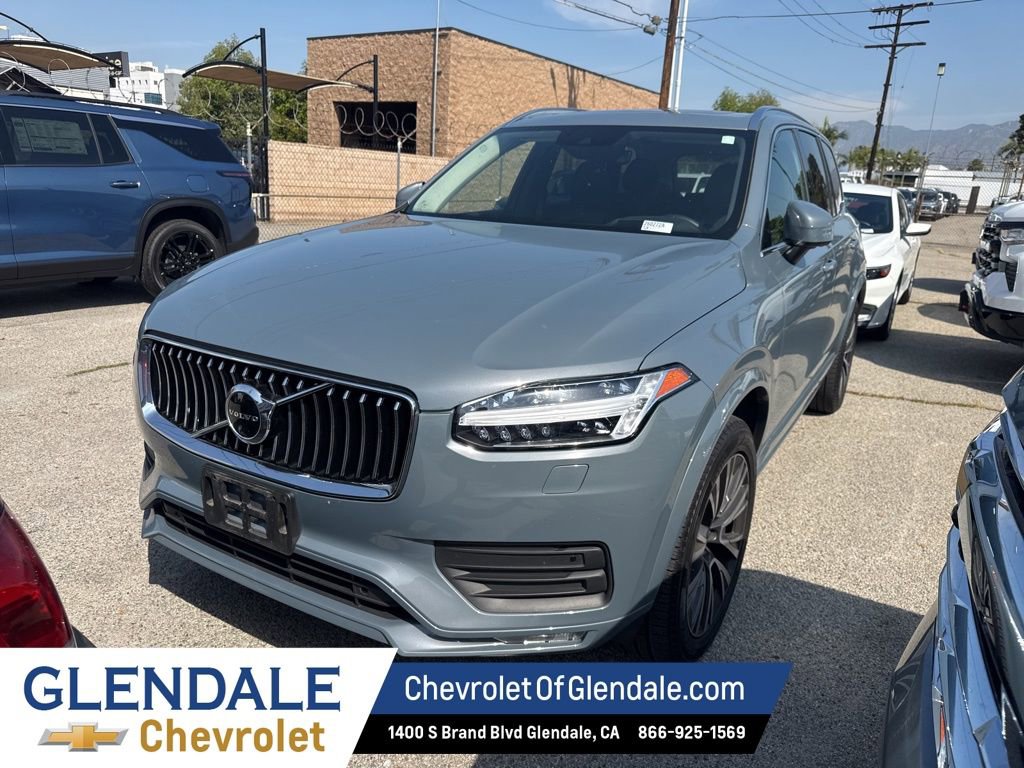 Used 2021 Volvo XC90 T5 Momentum w/ Advanced Package image 1