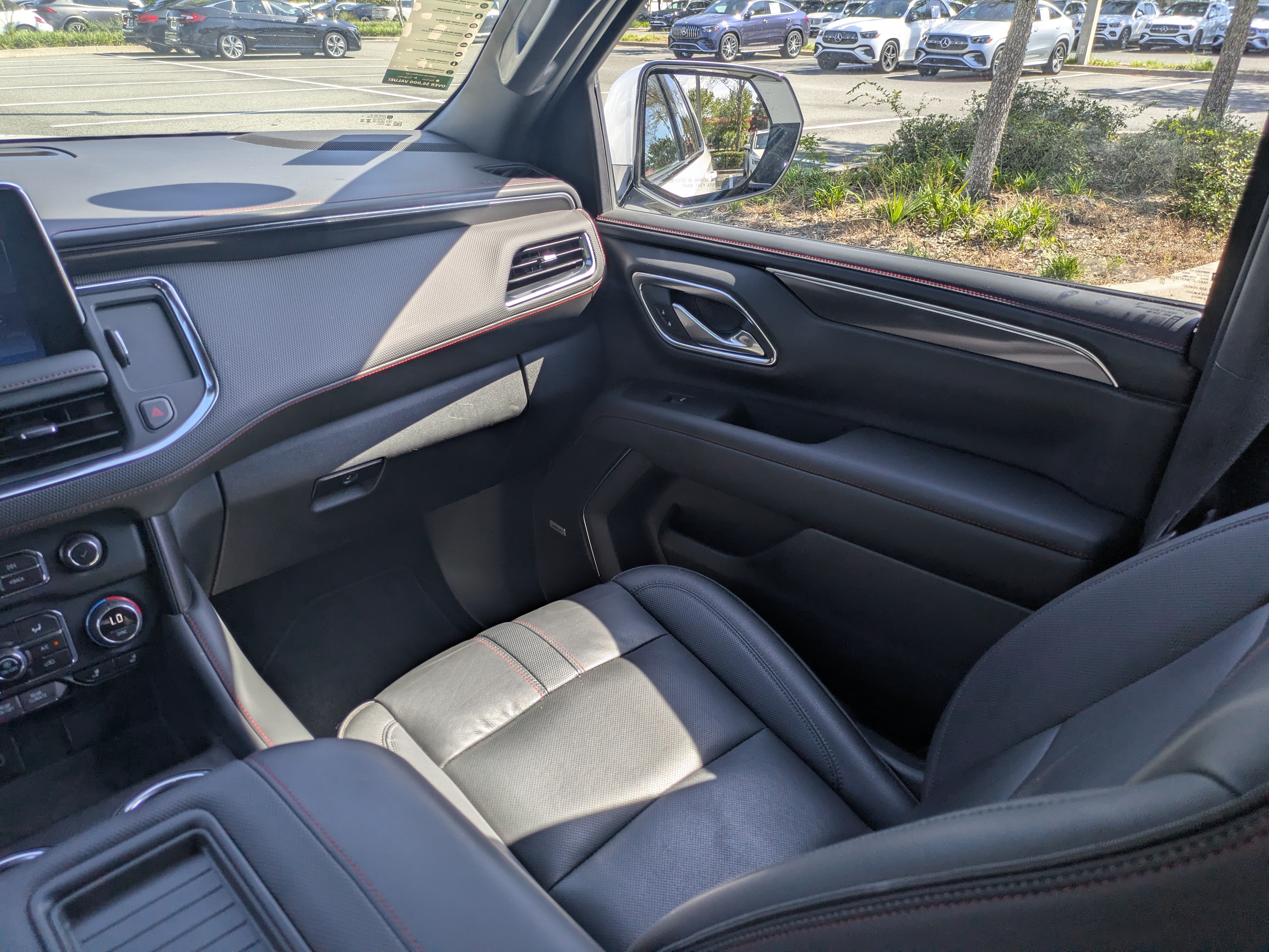 Used 2024 Chevrolet Tahoe RST w/ Luxury Package RWD image 16