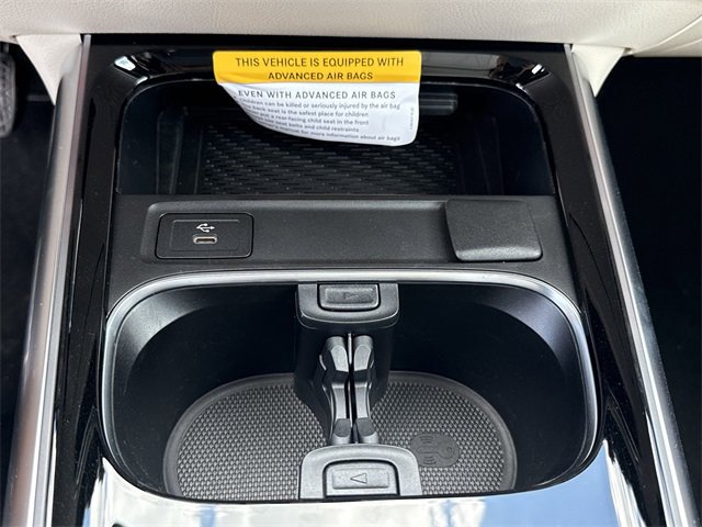 New 2025 Mercedes-Benz GLA 250 image 10