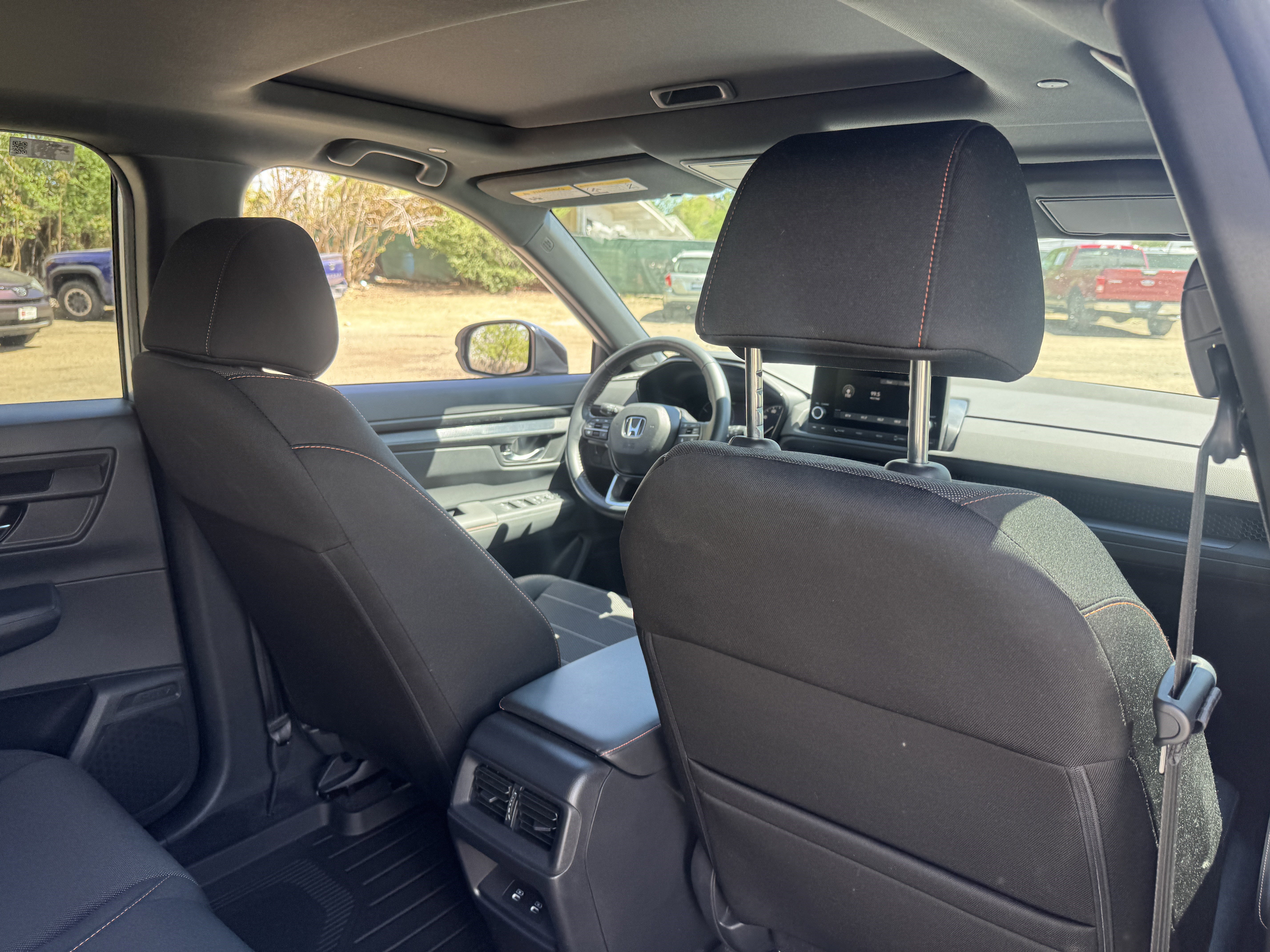 Used 2025 Honda CR-V Sport image 17