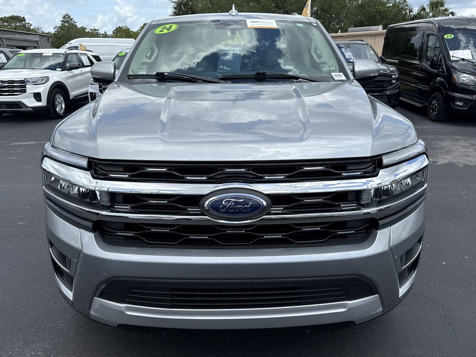 Certified 2024 Ford Expedition Max Limited RWD image 10