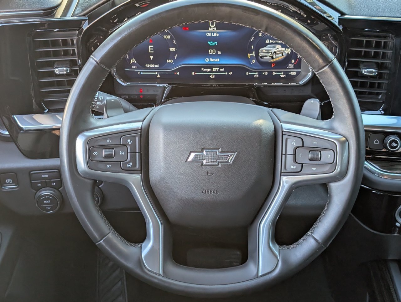 Used 2024 Chevrolet Silverado 1500 RST AWD/4WD image 11