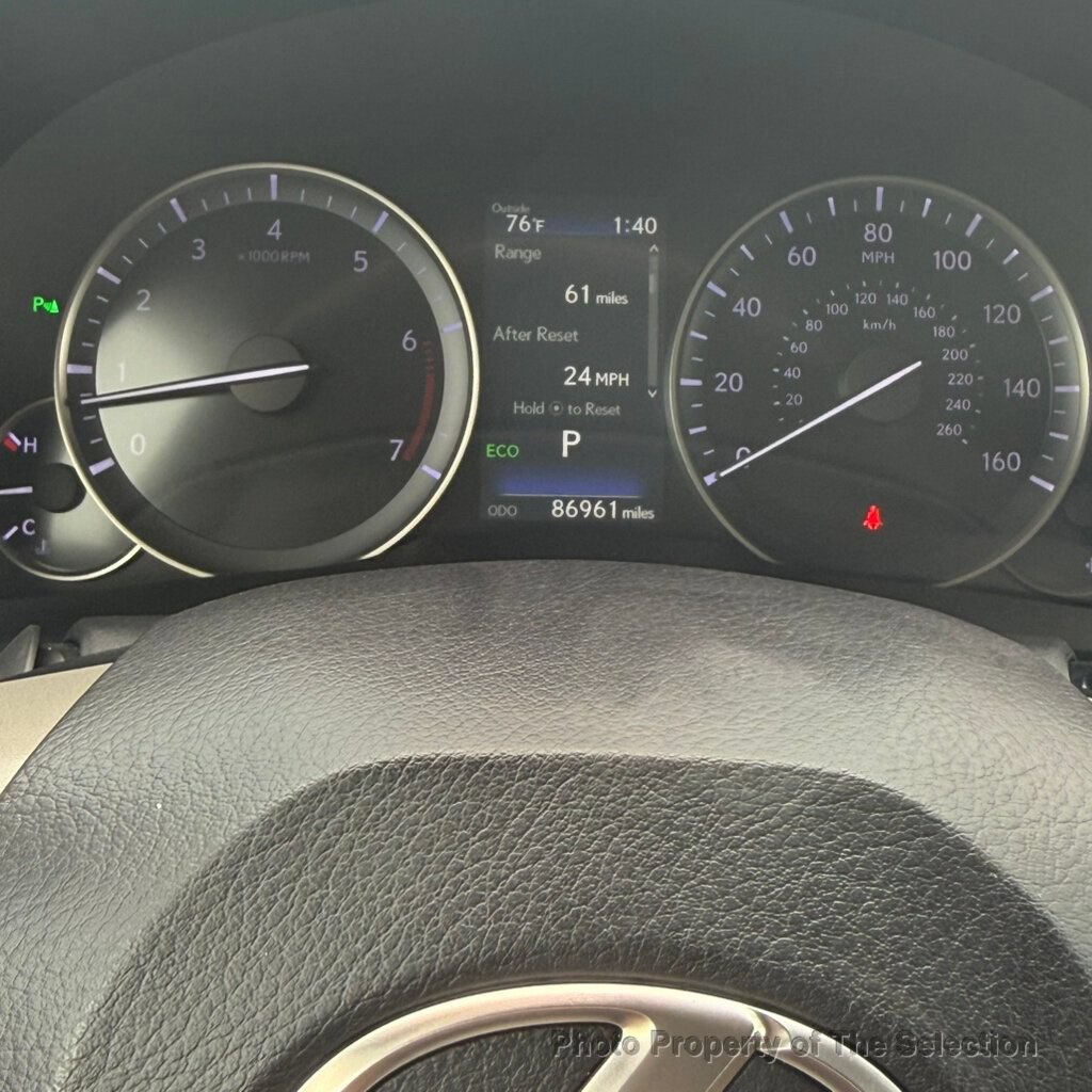 Used 2018 Lexus ES 350 w/ Luxury Package w/Wood Trim FWD image 30