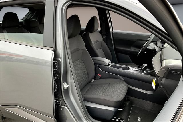 New 2026 Nissan Kicks S FWD image 9