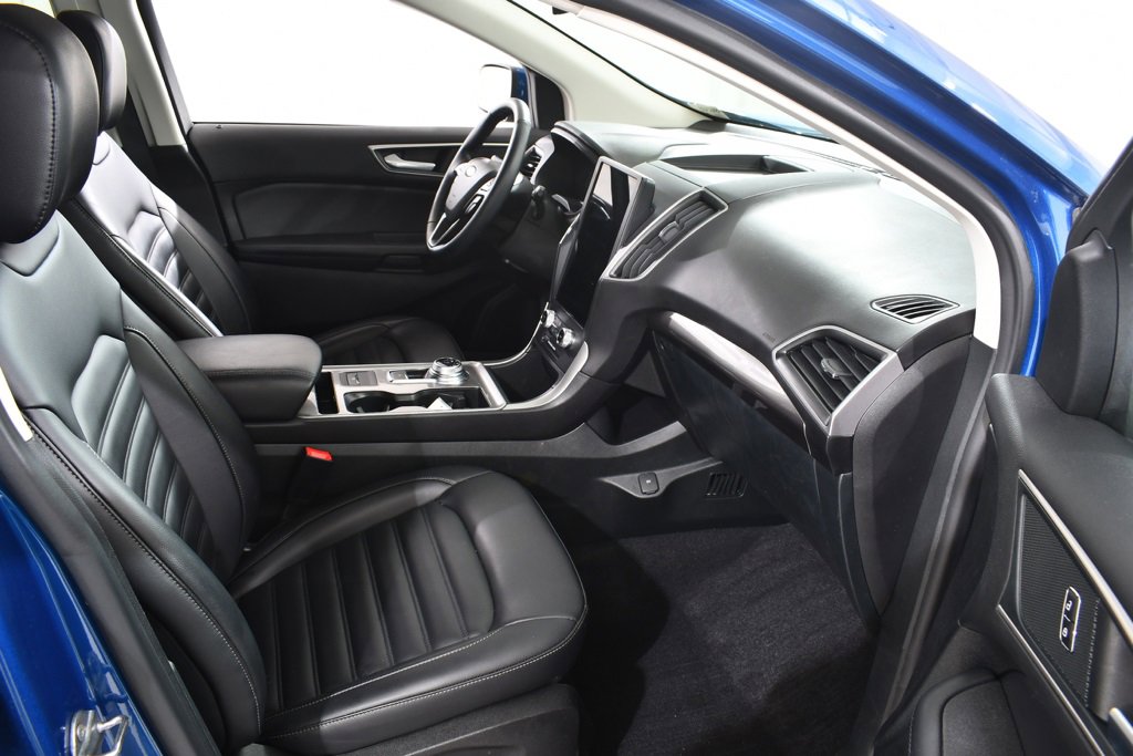 Used 2024 Ford Edge SEL w/ Convenience Package image 10