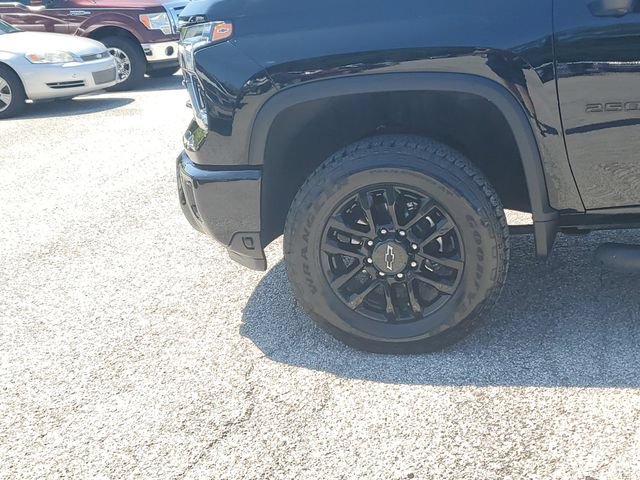 Used 2025 Chevrolet Silverado 2500 LTZ w/ Trail Boss Package AWD/4WD image 8