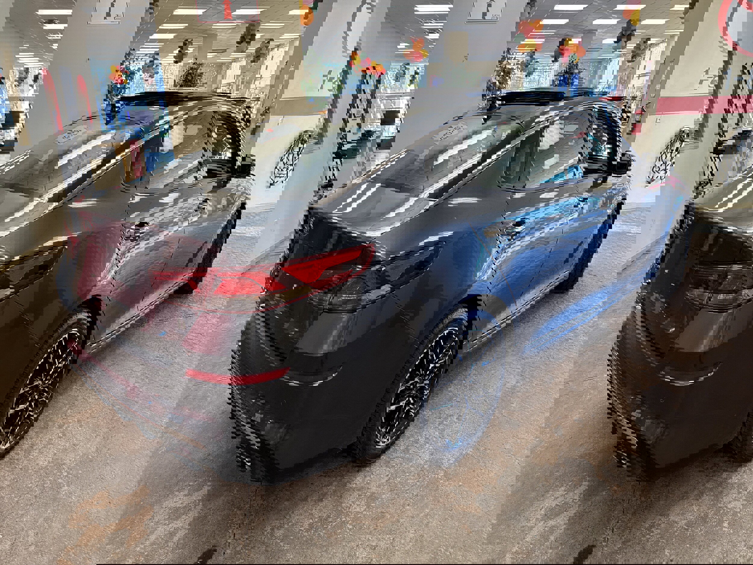 Used 2020 Kia Optima SE image 11