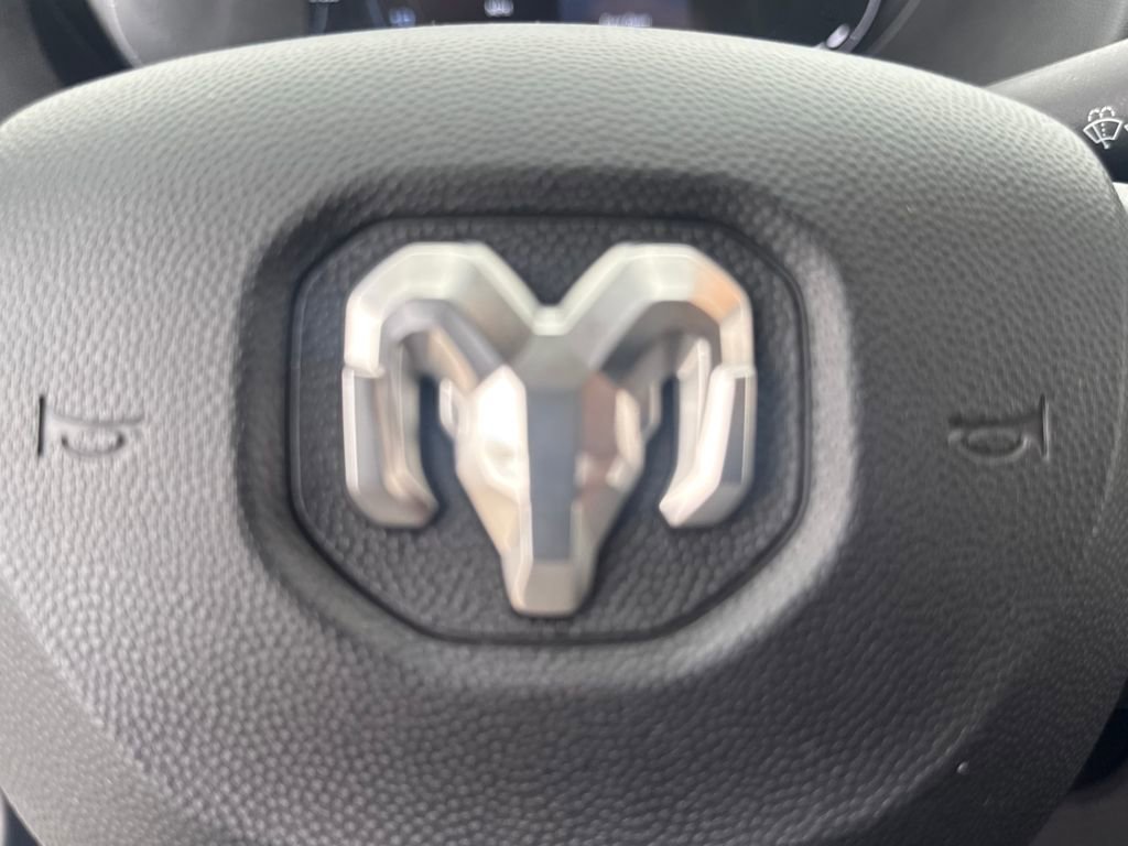 Used 2024 RAM ProMaster 2500 w/ Premium Convenience Group image 18