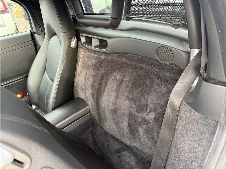 Used 2006 Porsche Boxster image 32