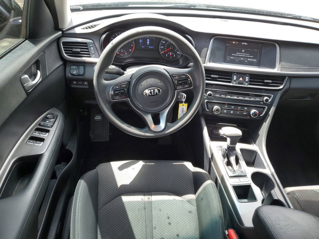 Used 2018 Kia Optima LX image 12