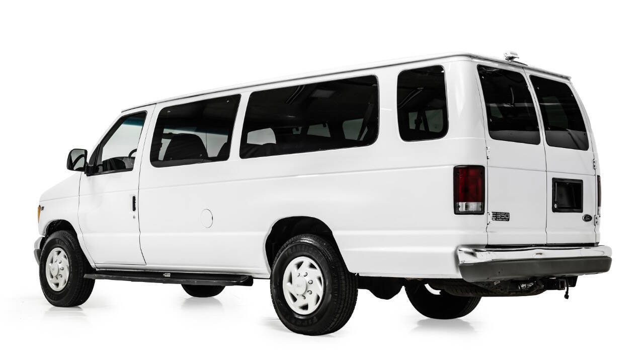 Used 2001 Ford E-350 and Econoline 350 XLT image 4