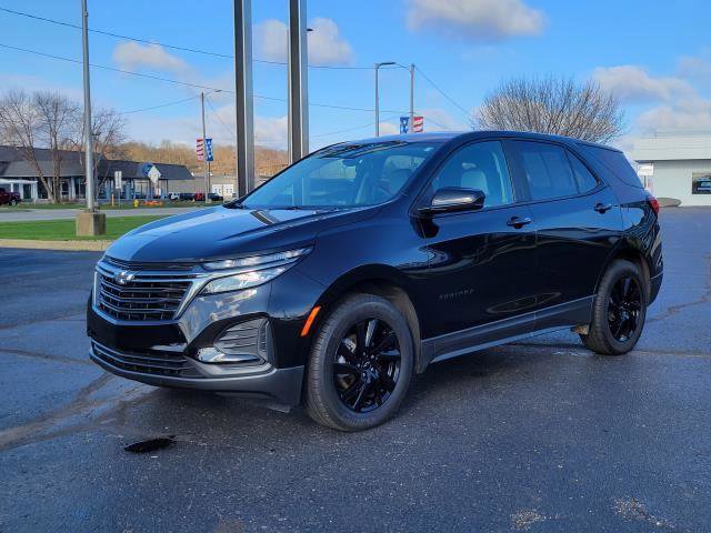 Used 2024 Chevrolet Equinox LS w/ LS Convenience Package AWD/4WD image 4