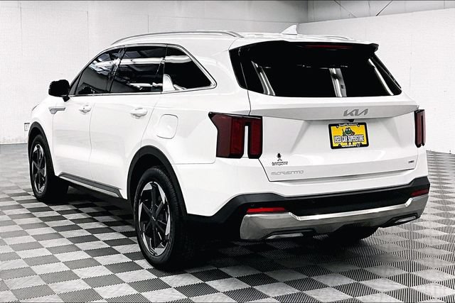 Used 2026 Kia Sorento EX FWD image 2