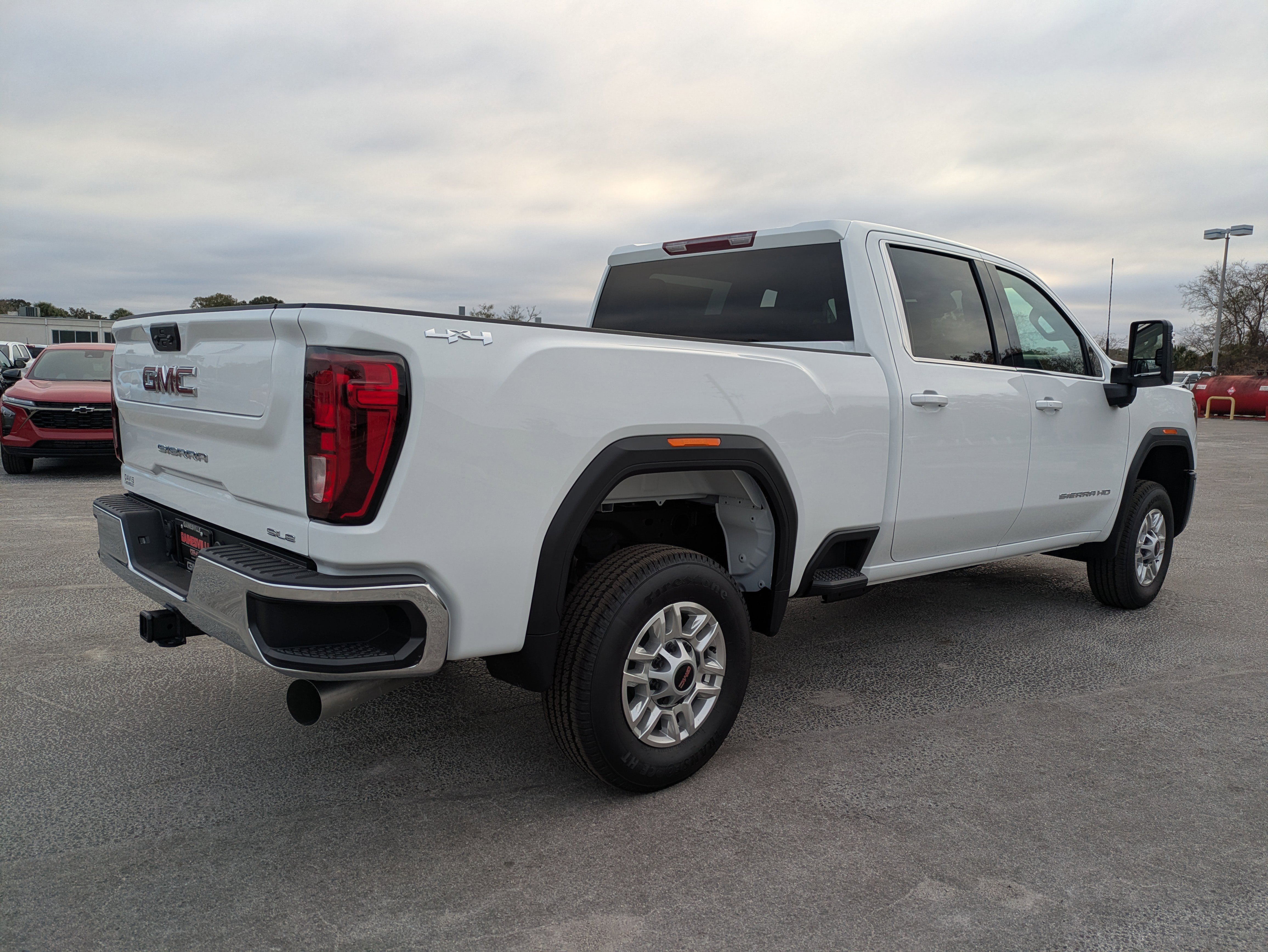 New 2026 GMC Sierra 2500 SLE image 7