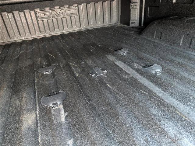 Used 2023 GMC Sierra 2500 SLT w/ SLT Preferred Package image 26