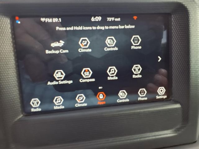 Used 2023 Jeep Gladiator Sport image 13