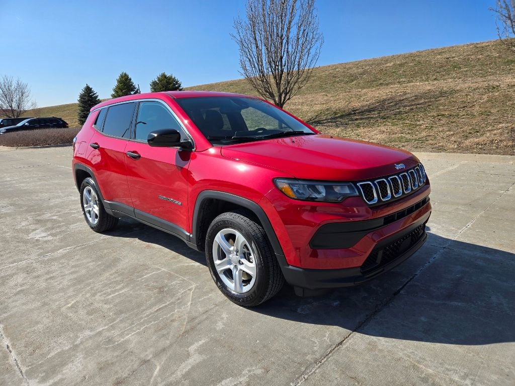 New 2023 Jeep Compass Sport