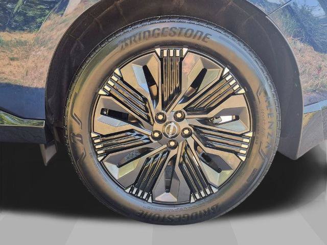 Certified 2025 Nissan Murano Platinum w/ Cargo Package AWD/4WD image 11