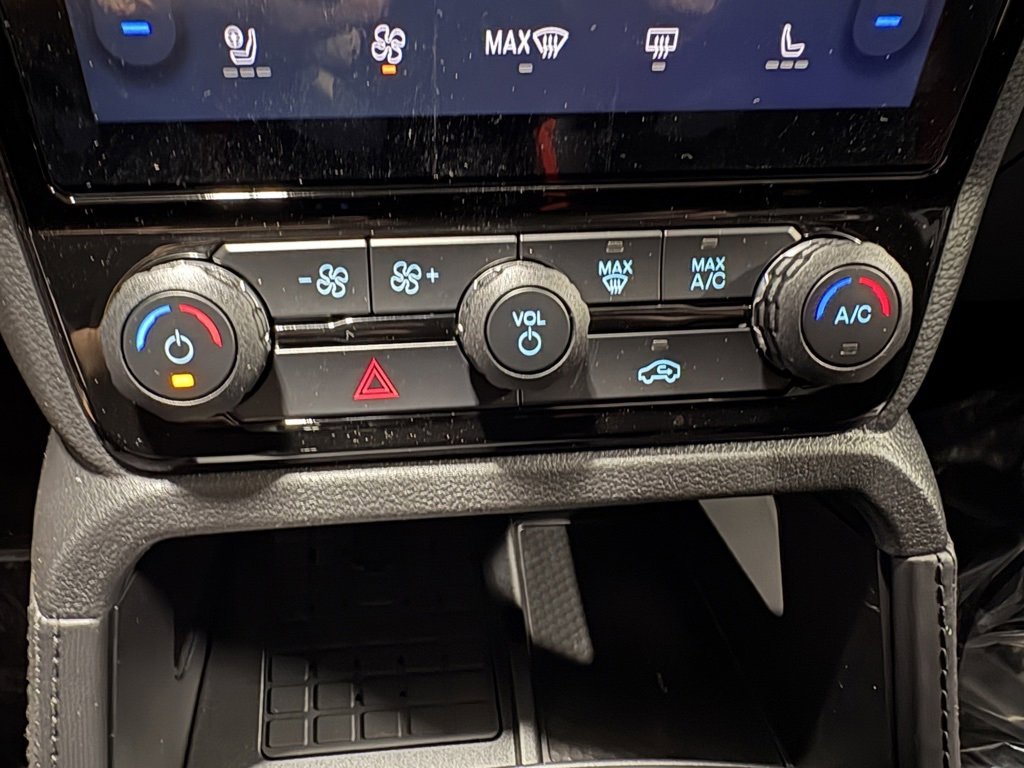 New 2025 Ford Ranger Raptor image 22