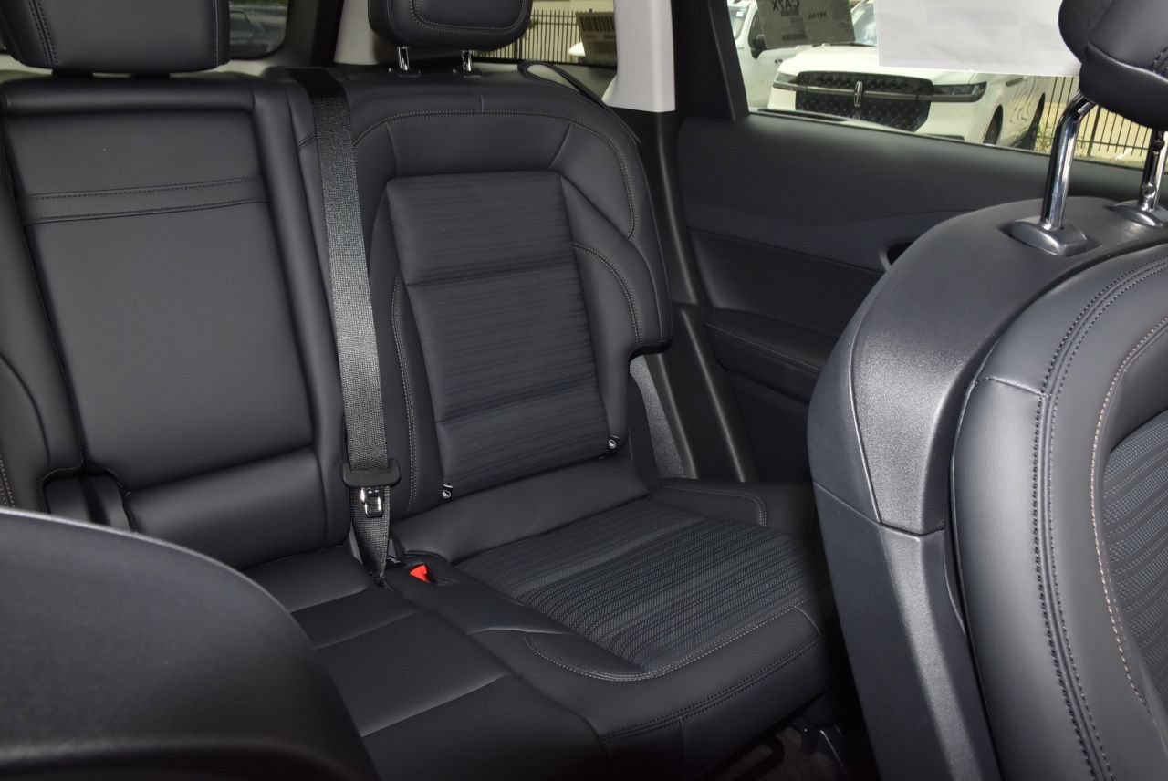 New 2026 Lincoln Nautilus Reserve AWD/4WD image 28