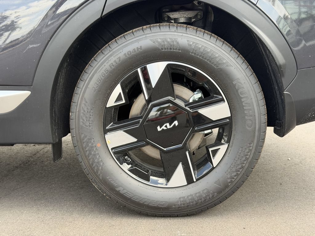 New 2026 Kia Sportage LX FWD image 12