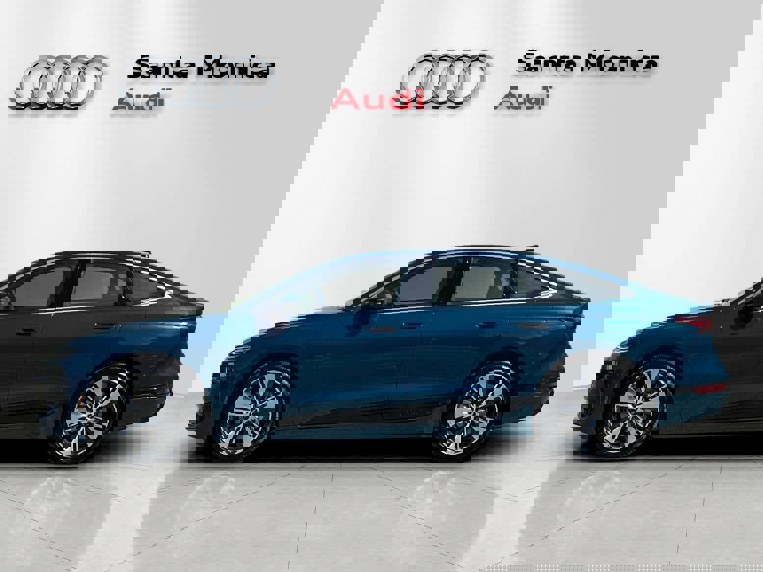 Used 2025 Audi A6 e-tron Premium w/ Convenience Package image 2