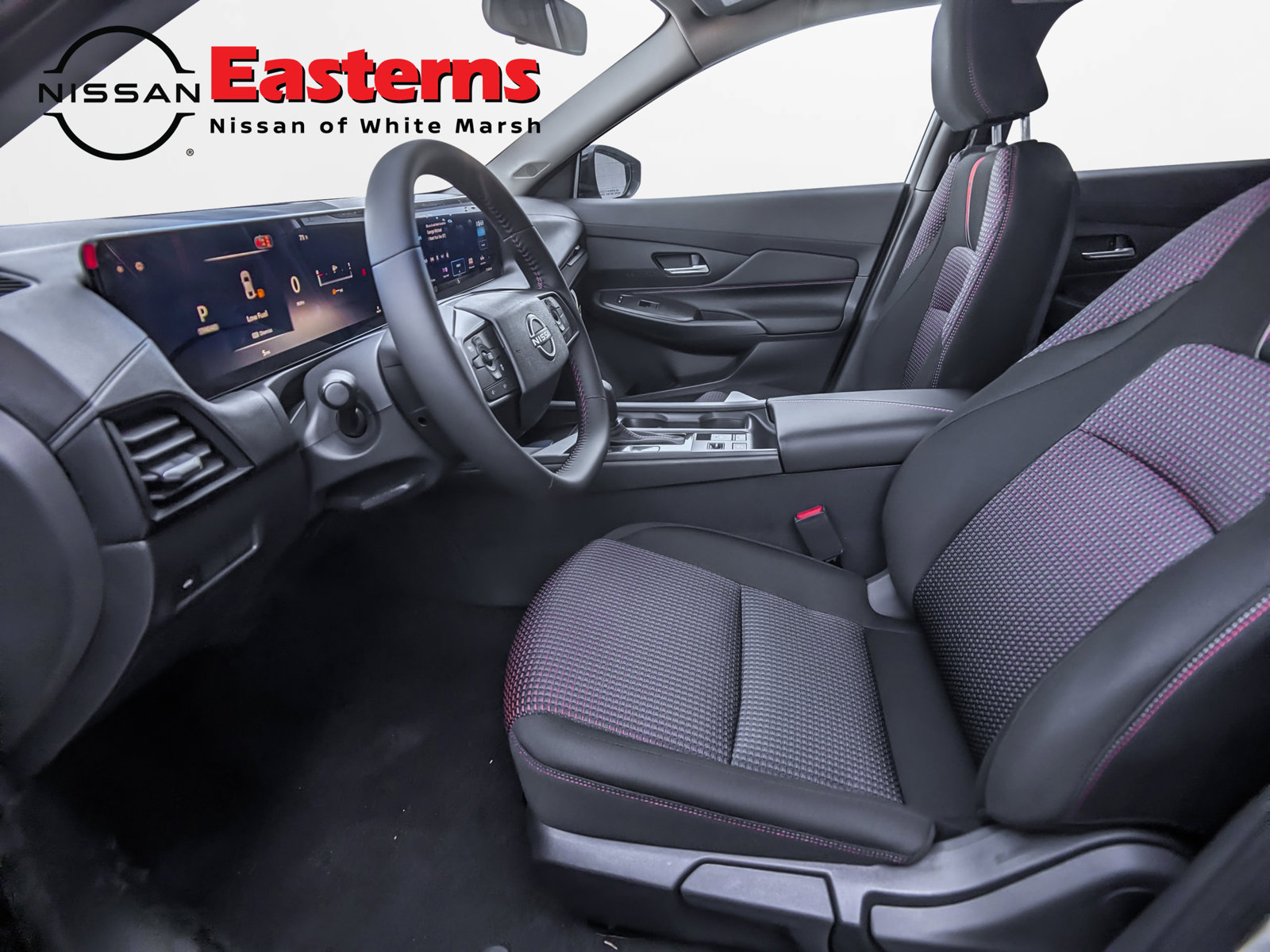 New 2027 Nissan Sentra SR w/ Floor Mat Package FWD image 14