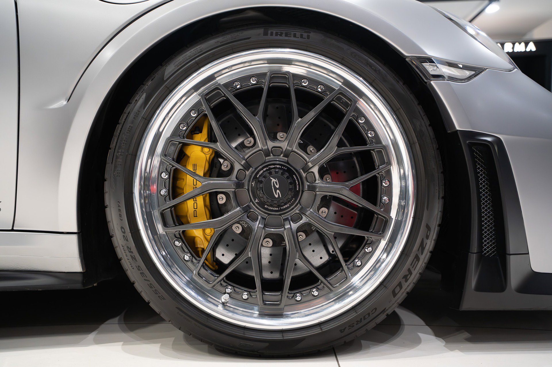 Used 2018 Porsche 911 GT2 RS image 49