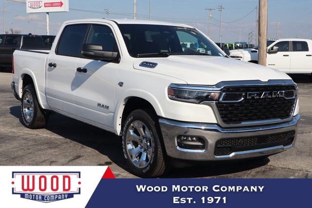 New 2026 RAM 1500 4x4 Crew Cab