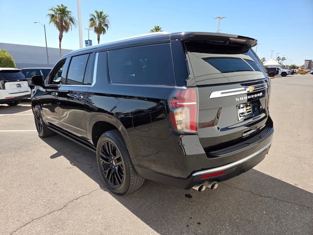 Used 2024 Chevrolet Suburban Premier AWD/4WD image 4