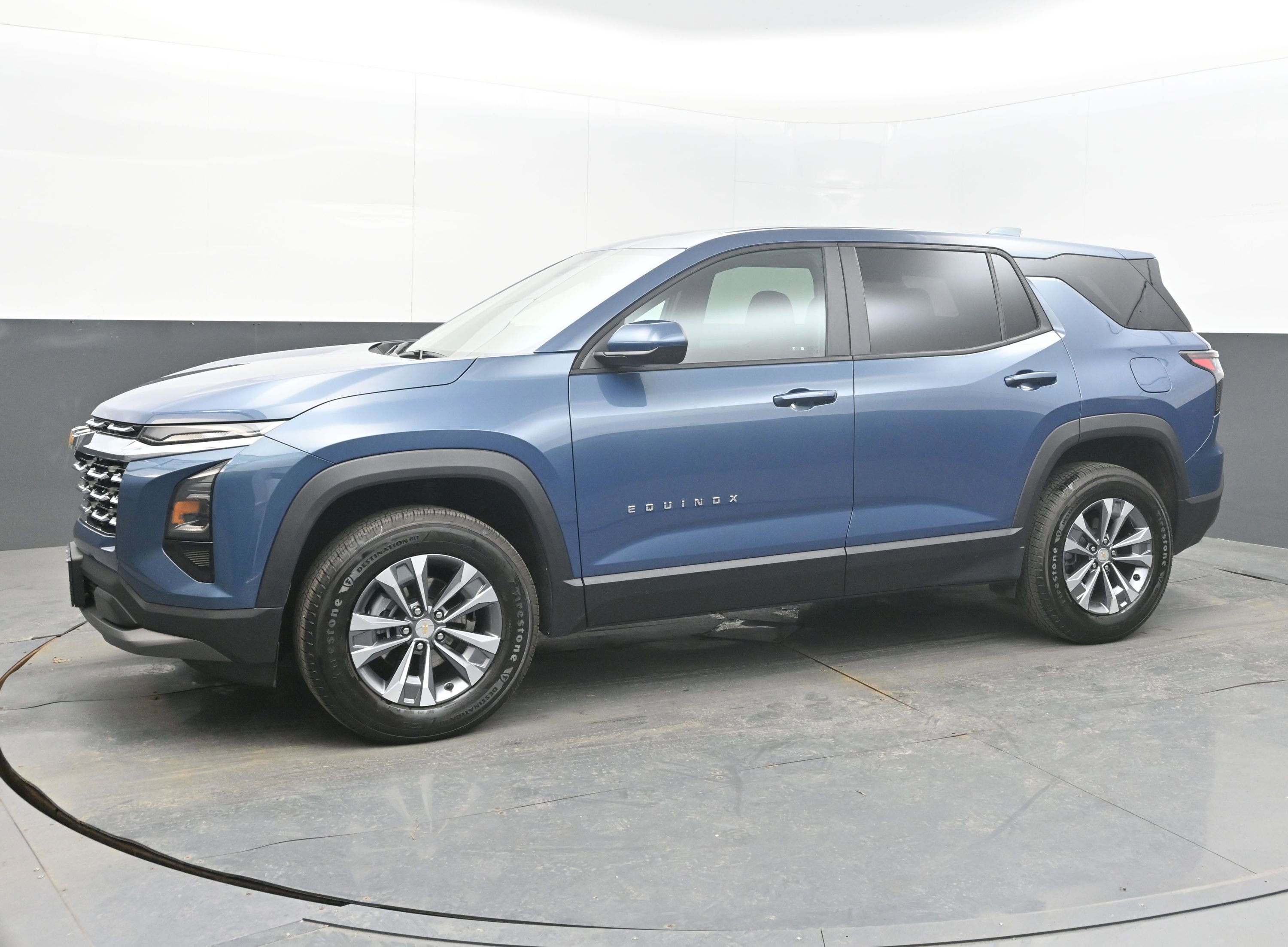 Used 2025 Chevrolet Equinox LT image 5