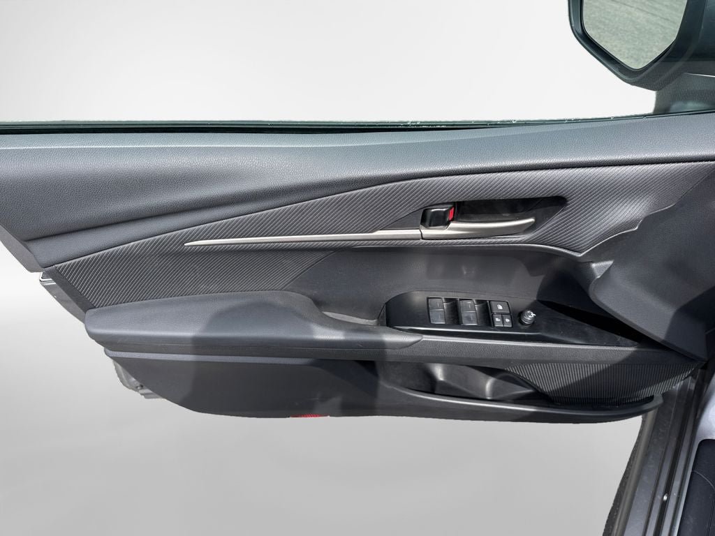 Certified 2025 Toyota Camry SE FWD image 17