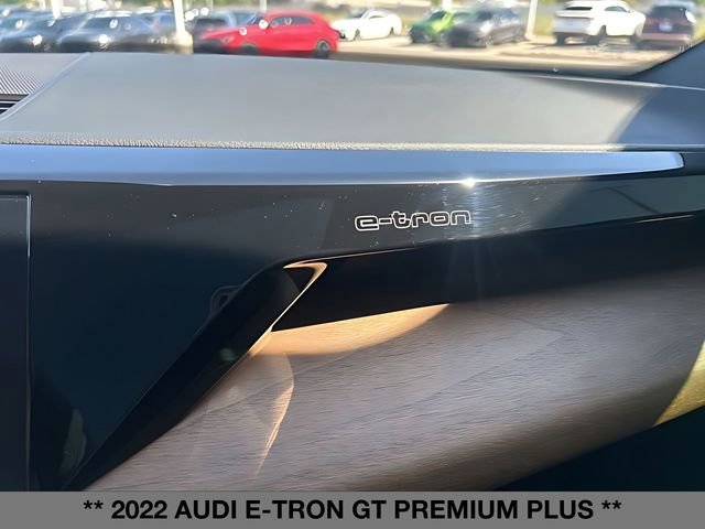 Used 2022 Audi e-tron GT Premium Plus AWD/4WD image 38