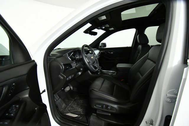 Used 2023 Chevrolet Traverse High Country w/ LPO, Floor Liner Package image 5
