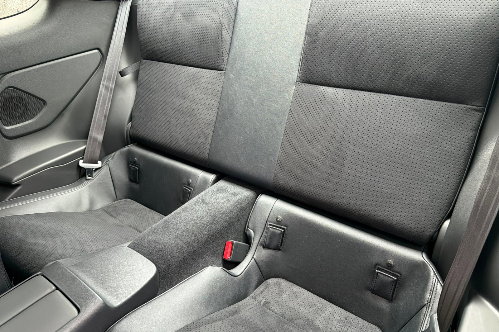 New 2026 Toyota GR86 Premium w/ ALL Weather Mat Package (TMS) image 10