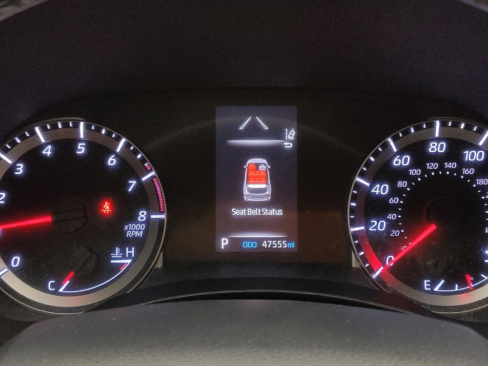 Used 2022 Toyota Highlander LE image 23