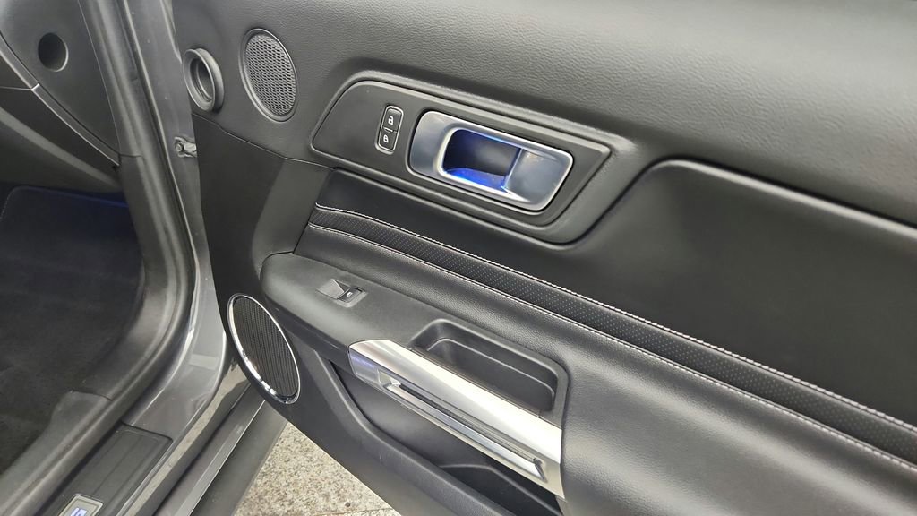 Used 2021 Ford Mustang GT Premium w/ Equipment Group 401A RWD image 24