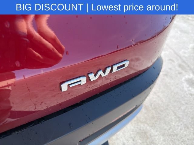 Used 2023 GMC Acadia SLT AWD/4WD image 11