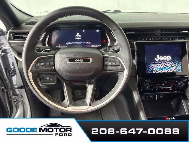Used 2023 Jeep Grand Cherokee L Laredo AWD/4WD image 12